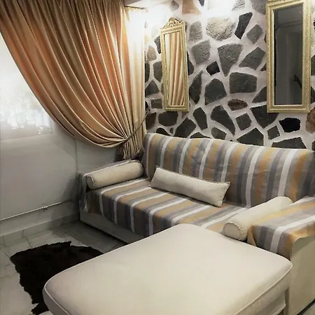 Modern Salon